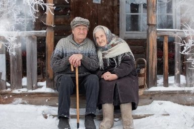 Предпенсионеры теряют деньги каждый год: какие выплаты многие не оформляют ИИ Kandinsky (18+)