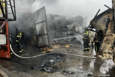 Локализован пожар в магазине по продаже АКБ в Ставрополе МЧС Ставрополья