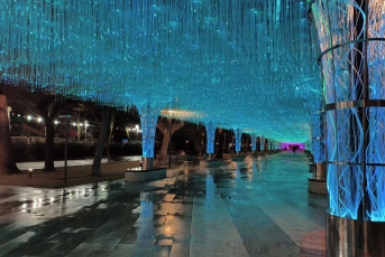 В весенний режим перевели световой тоннель на Октябрьской революции в СтаврополеВ весенний режим перевели световой тоннель на Октябрьской революции в Ставрополе Соцсети главы Ставрополя Ивана Ульянченко