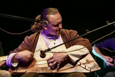 Этнограф и руководитель ансамбля &quotЛествица&quot Владимир Гуськов из личного архива Владимира Гуськова