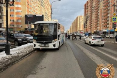 Автобус сбил 11-летнюю девочку на пешеходном переходе 8 марта в Ставрополе пресс-служба Госавтоинспекции Ставрополья