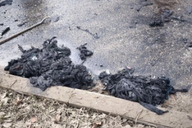 Забитую канализацию несколько часов прочищают коммунальщики в Ессентуках соцсети Владимира Крутникова