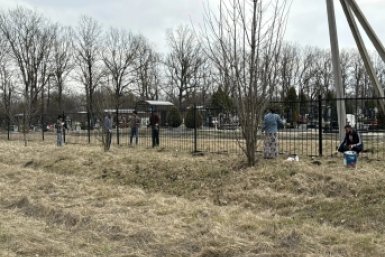 Вывозят мусор и красят ограждения: кладбища Ставрополя готовят к Пасхе Пресс-служба мэрии Ставрополя