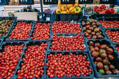 Подешевели яйца, масло и сыр, но выросли в цене помидоры и лук на Ставрополье Мария Смитюк, ИА PrimaMedia