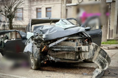 Двое погибли, один пострадал: 77-летний водитель съехал с дороги в Железноводске Госавтоинспекция Ставрополья