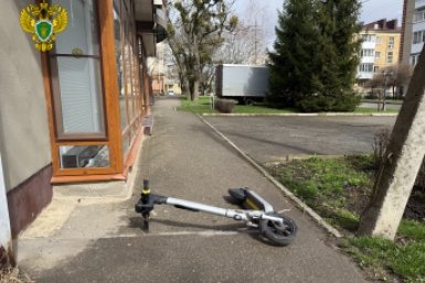 За самокаты, преграждающие путь инвалидам, наказали кикшеринги в Ставрополе пресс-служба прокуратуры Ставрополья