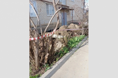 На опасный ров у дома после капремонта жалуются жители Михайловска Читательница ИА Stavropol.Media