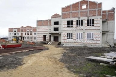 Глава региона поручил ускорить строительство детсада в Михайловске соцсети Владимира Владимирова