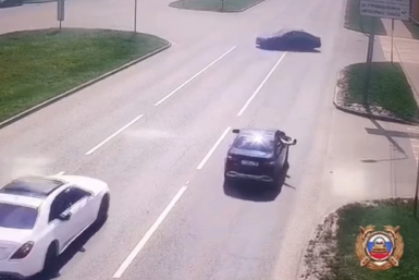 За беспредел на дороге в Ставрополе наказали водителей свадебного кортежа