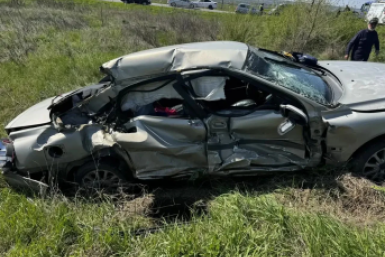 Появились подробности столкновения машины с тепловозом на Ставрополье