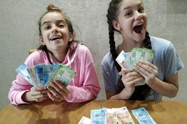 Семьи с детьми смогут получить до 189 тысяч рублей с 1 июня