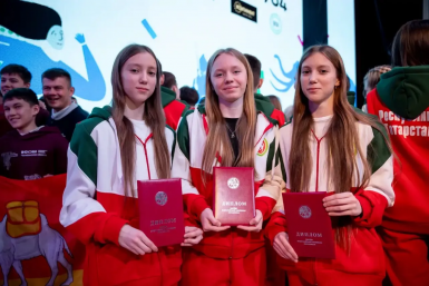 Победителей и призеров всероссийской олимпиады школьников наградили в Ставрополе