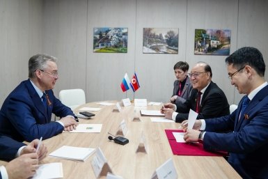 Губернатор Ставрополья обсудил сотрудничество с послом КНДР на КИФ-2026