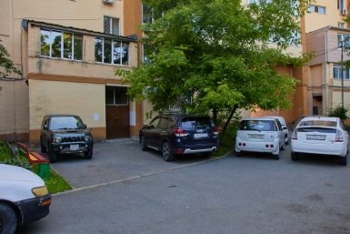 Штрафы во дворах в 2026 году: за что могут оштрафовать автовладельцев