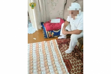 Жителя Пятигорска отправили в колонию за незаконную легализацию сотен мигрантов