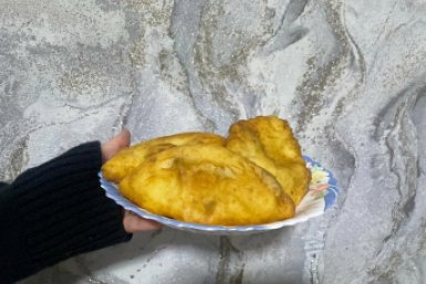 Пышки-легенда на кефире с яблоками: мягкие, воздушные, готовятся проще простого