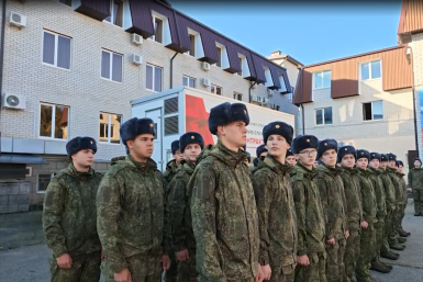 На Ставрополье отправили первую осеннюю группу призывников