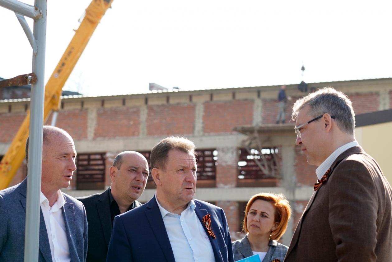 Поездку по строящимся объектам совершил губернатор Владимир Владимиров в Ставрополе пресс-служба губернатора Ставрополья