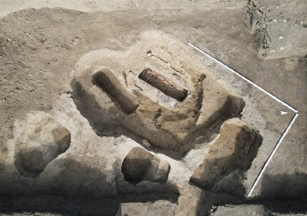 Археологи исследовали 35 древних захоронений в кургане «Приэтокский» на Ставрополье