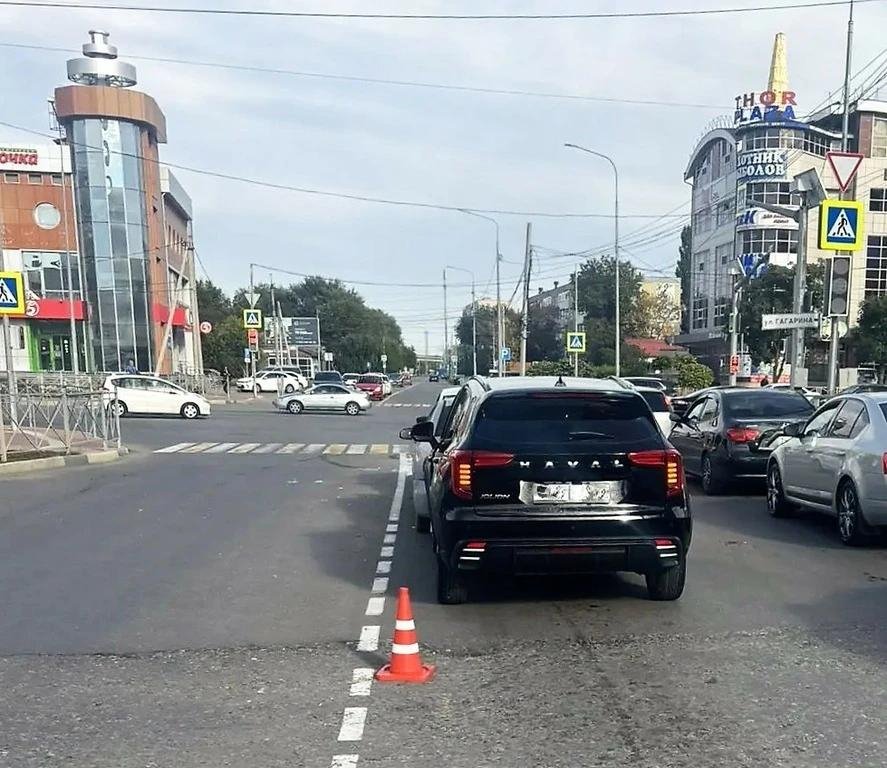 Житель соседней области на Volkswagen устроил тройное ДТП в Невинномысске