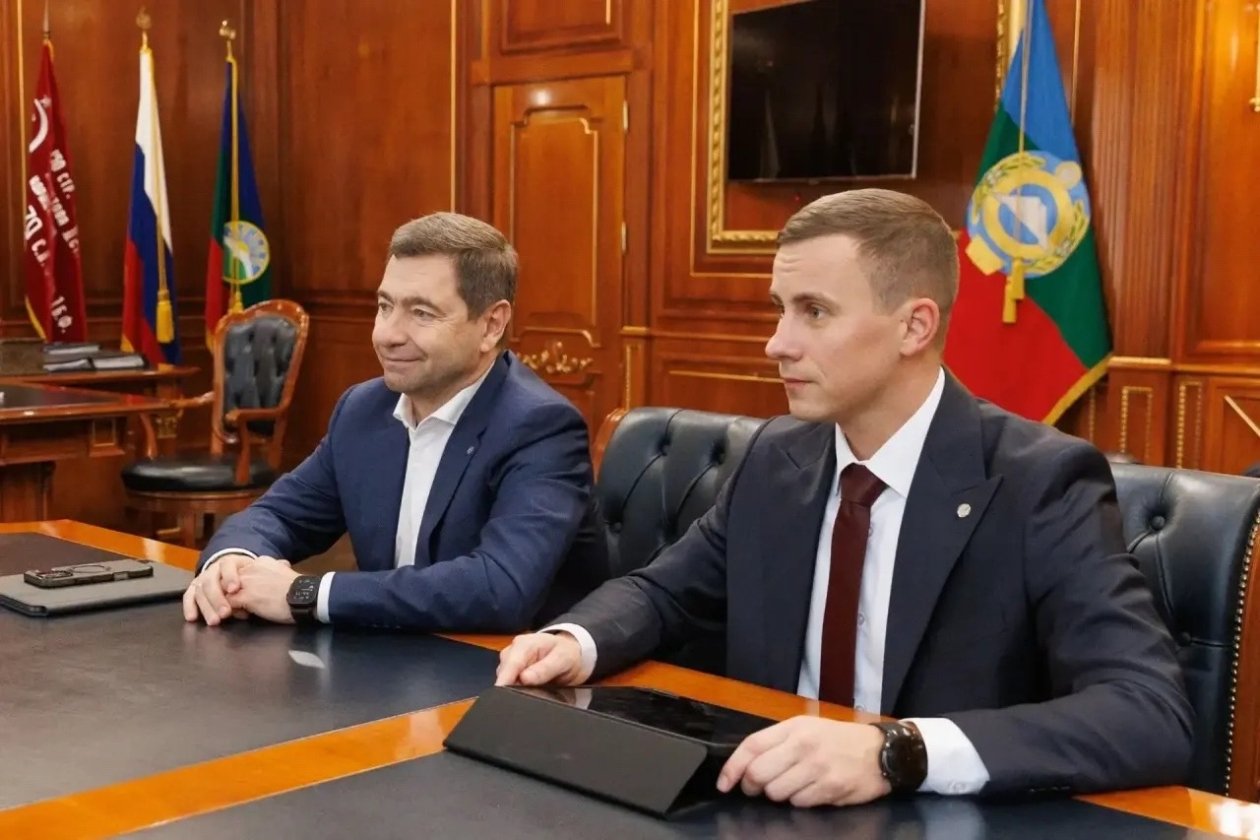 Анатолий Песенников представил Главе Республики нового управляющего Карачаево-Черкесским отделением Сбербанка