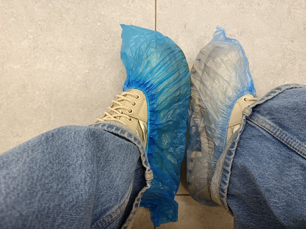 Должна ли поликлиника выдавать бахилы бесплатно ИА SevastopolMedia.ru