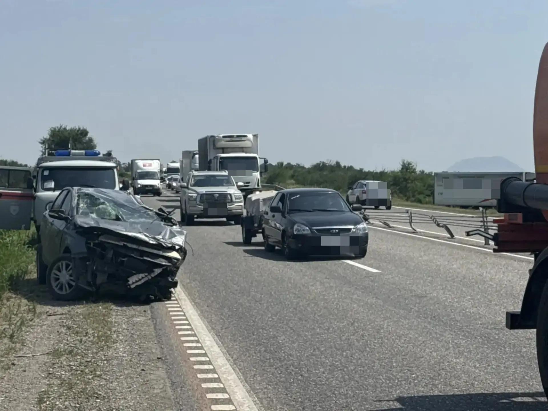 Два человека пострадали в жестком ДТП на федеральной трассе &quotКавказ&quot на Ставрополье ГАИ СК