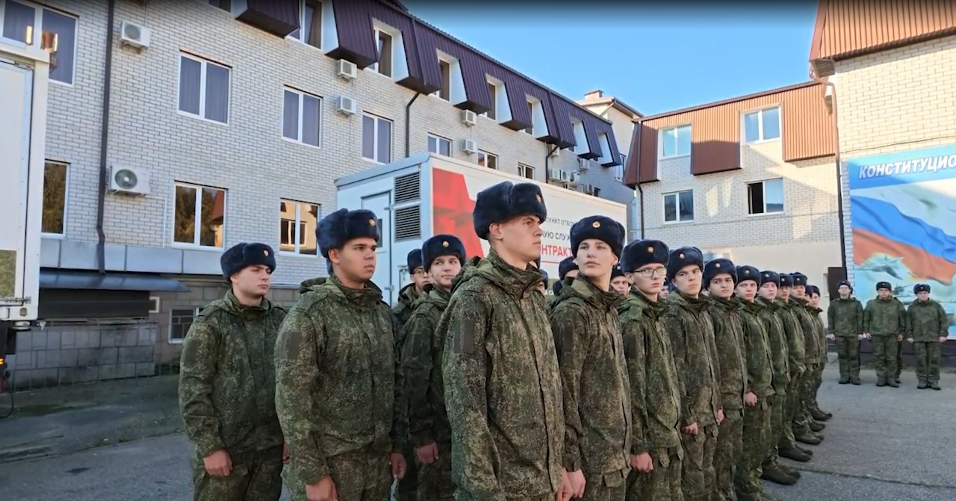 На Ставрополье отправили первую осеннюю группу призывников Пресс-служба Военного комиссариата Ставропольского края